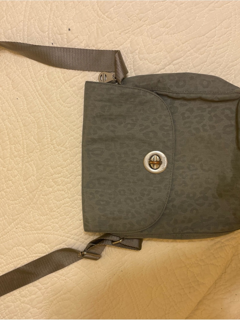 Baggallini Gray Leopard-Pattern Crossbody